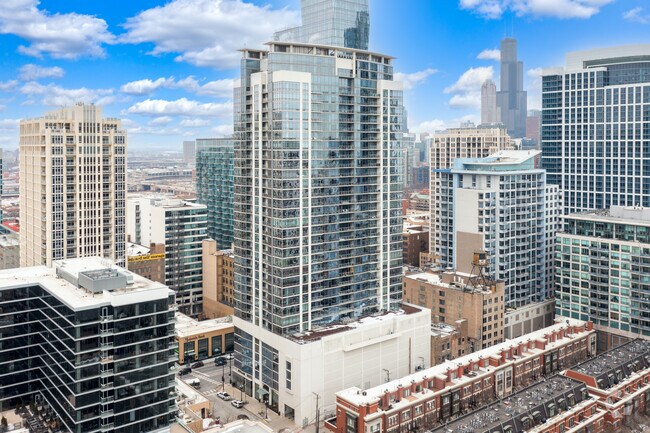1335 S Michigan Ave in Chicago, IL - Building Photo - Building Photo