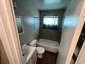 1958 Kenny St in Montgomery, AL - Building Photo - Building Photo