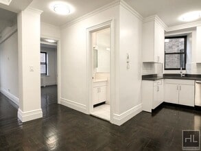 WEST 68 STREET in New York, NY - Building Photo - Building Photo