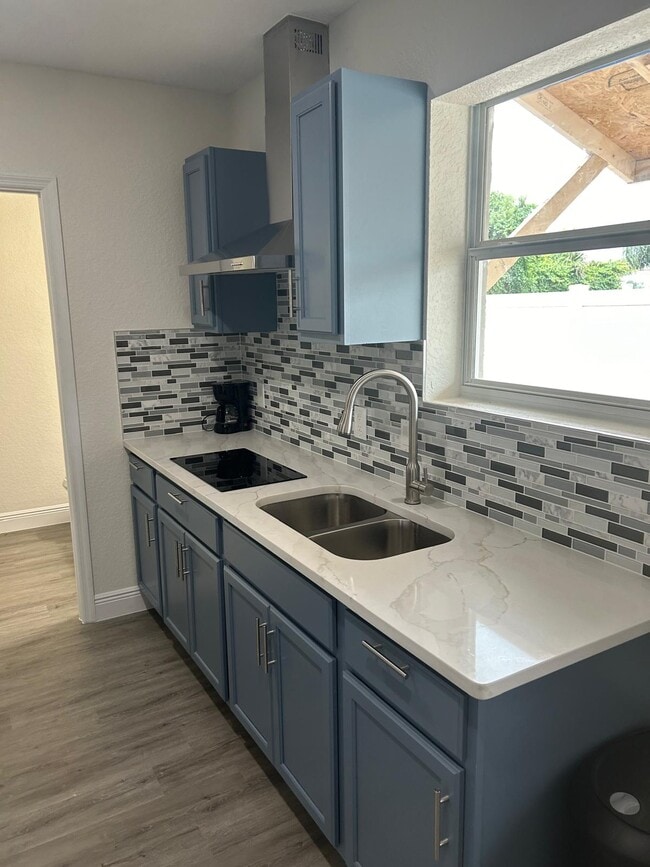 245 Citrus Dr, Unit Beautiful apartm
