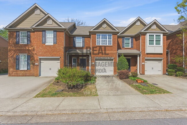 property at 1518 Hamden Dr