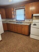 5063 Main St, Unit 2 in Oran, IA - Building Photo