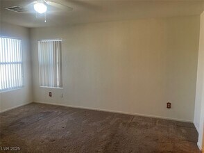 2516 Rainbow Cactus Ct in Las Vegas, NV - Building Photo - Building Photo