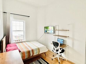 1078 DeKalb Ave in Brooklyn, NY - Building Photo - Building Photo