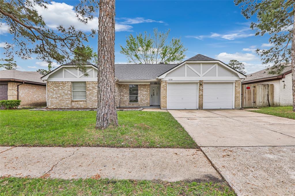 5518 Cypressgate Dr in Spring, TX - Building Photo