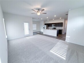 145 Oak St in Calhoun, GA - Building Photo - Building Photo