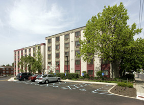 Valley Vista - 62 + or Disabled Community in Souderton, PA - Building Photo