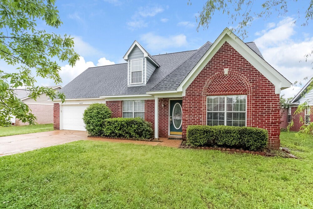 4499 Shadow Ridge Dr in Horn Lake, MS - Building Photo