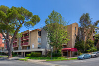 Levering Apartments in Los Angeles, CA - Building Photo - Building Photo