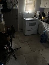 1245 W 30th St, Unit 4 in Jacksonville, FL - Building Photo - Building Photo