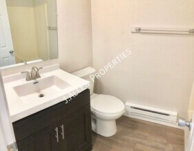 1807 Parker Cir in Norfolk, NE - Building Photo - Building Photo