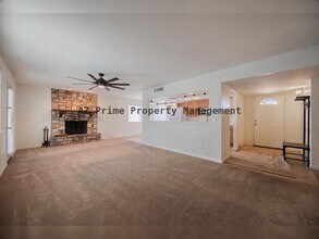 2429 E Juanita Ave in Mesa, AZ - Building Photo - Building Photo