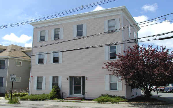 42 Beckford St in Beverly, MA - Building Photo