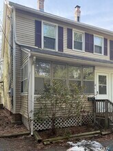 8 Rodgers Pl in Manchester, CT - Building Photo - Building Photo