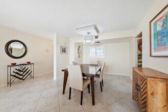 400 Ocean Trail Way in Jupiter, FL - Building Photo - Building Photo