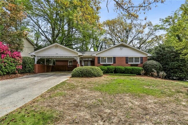 property at 2581 Sharondale Dr NE