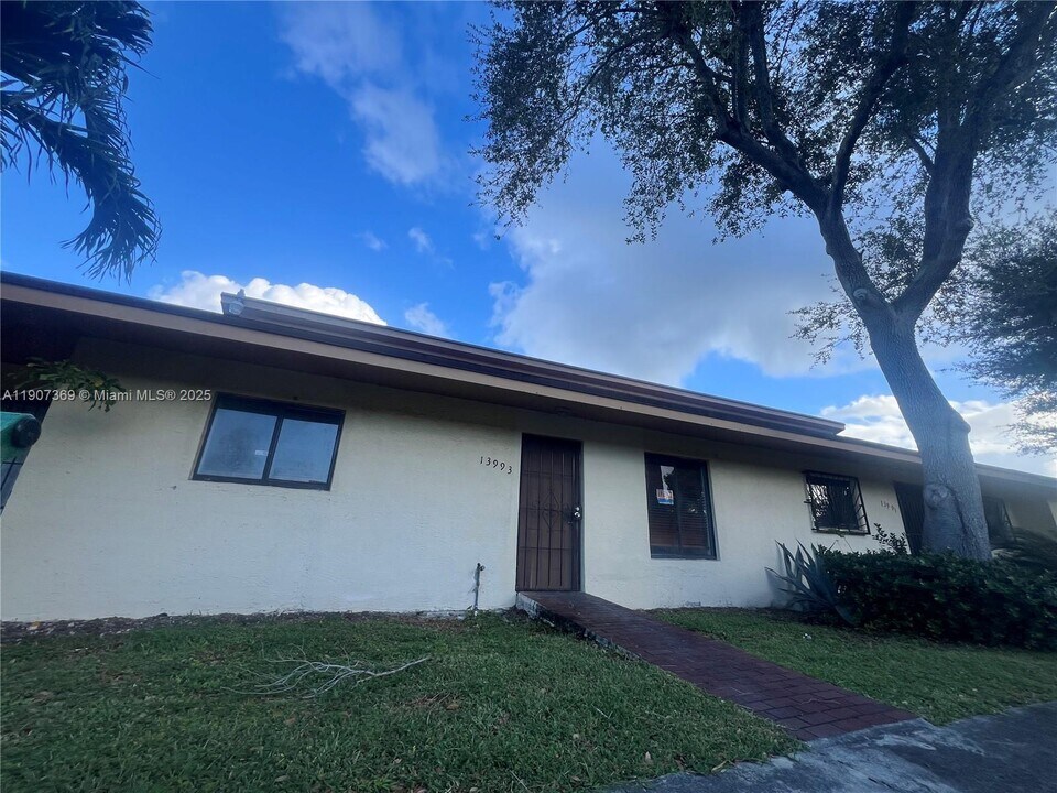 13993 SW 280th Terrace in Homestead, FL - Building Photo