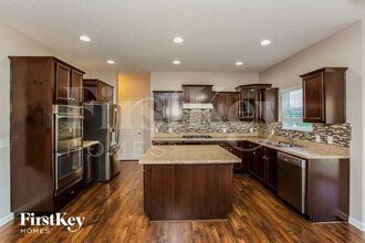 5847 Sly Fox Ln in Indianapolis, IN - Building Photo - Building Photo