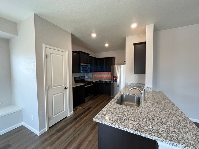 913 Twining Ave in Brighton, CO - Building Photo - Building Photo