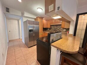 314 3rd Ave SW, Unit 1 in Largo, FL - Building Photo - Building Photo