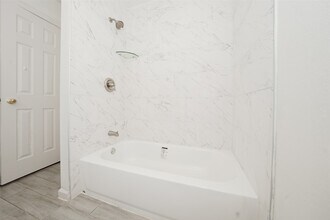 5375 Little John Ln in Katy, TX - Building Photo - Building Photo