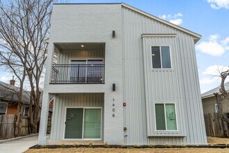 1406 S Quincy Ave in Tulsa, OK - Building Photo - Building Photo
