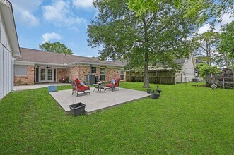 19 Bay Harbor in La Porte, TX - Building Photo - Building Photo