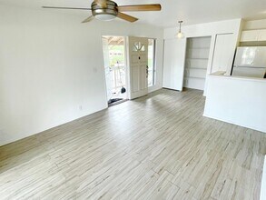 480 Kenolio Rd in Kihei, HI - Building Photo - Building Photo