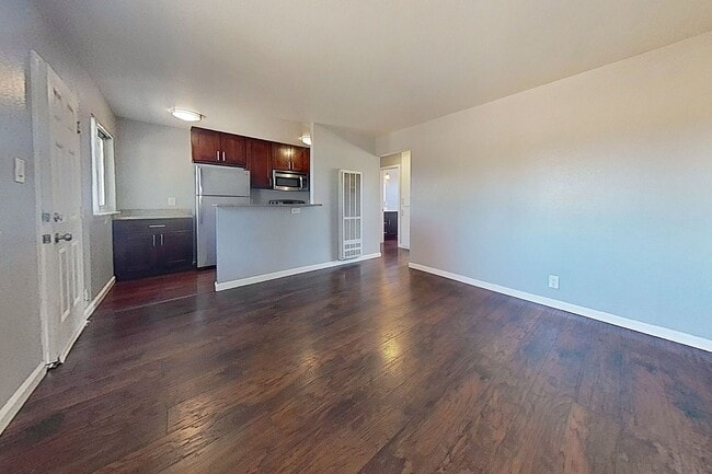 569 Smalley Ave in Hayward, CA - Building Photo - Building Photo