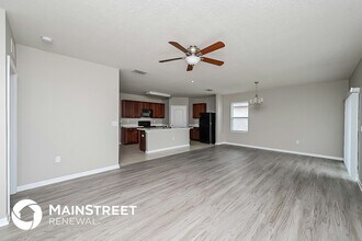 3275 Bayou Bay Dr in Lakeland, FL - Building Photo - Building Photo