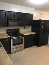 1630 S 58th St, Unit #A in Tampa, FL - Foto de edificio - Building Photo