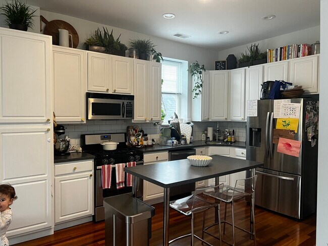 1254 N Cleaver St in Chicago, IL - Building Photo - Building Photo