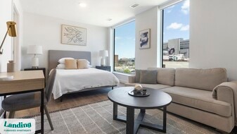 310 Gratiot Ave in Detroit, MI - Building Photo