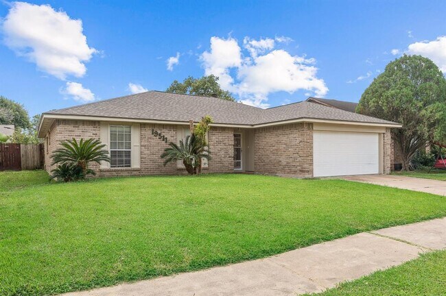 property at 19511 Westhaven Dr