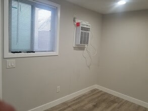 3523 E 58th St, Unit #C in Maywood, CA - Building Photo - Building Photo