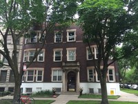 853 W Grace St in Chicago, IL - Foto de edificio - Building Photo