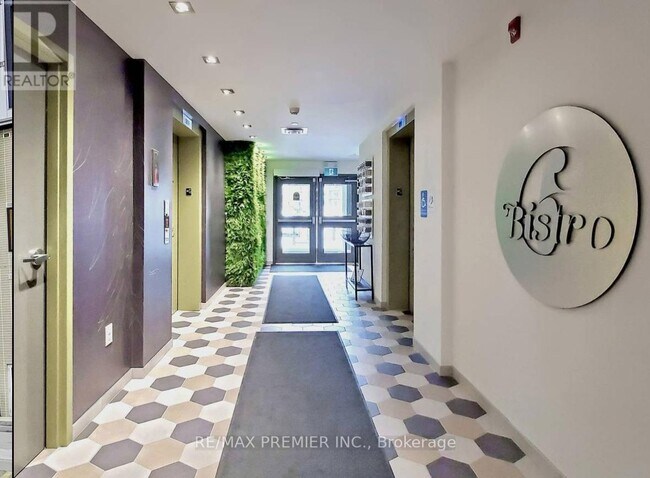 5 Chef Ln in Barrie, ON - Building Photo - Building Photo