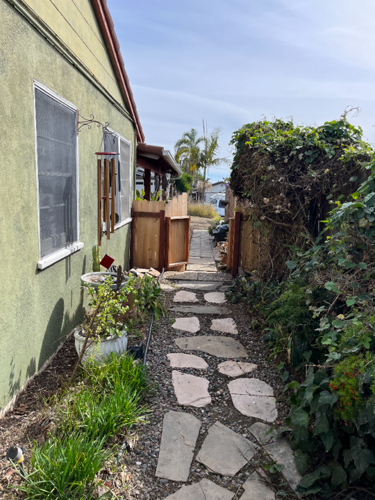 113 Avenida San Diego in San Clemente, CA - Building Photo