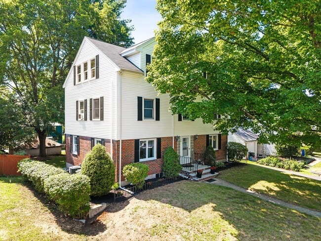 property at 38 Ivan St