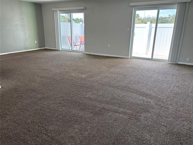 5807 Erin Ln S in St. Petersburg, FL - Building Photo - Building Photo