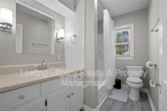 156 Rosedale Cir in Winston-Salem, NC - Building Photo - Building Photo