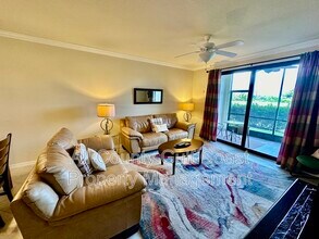 7005 River Hammock Dr in Bradenton, FL - Building Photo - Building Photo
