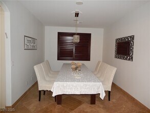 2465 Bench Reef Pl in Henderson, NV - Building Photo - Building Photo
