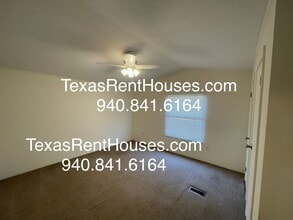 8401 Bobby Point Rd in Wichita Falls, TX - Building Photo - Building Photo