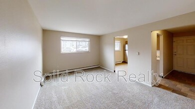 1801 Eagle View Dr in Colorado Springs, CO - Building Photo - Building Photo