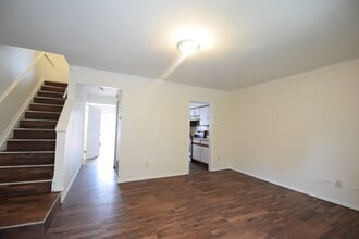 27 N Athol Ave in Baltimore, MD - Building Photo - Building Photo