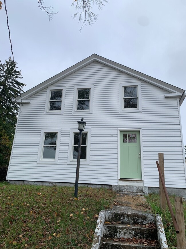 10 Plains Rd in East Haddam, CT - Building Photo - Building Photo