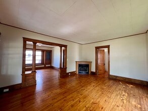 30520 Willowick Dr in Willowick, OH - Building Photo - Building Photo