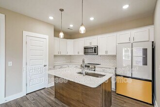 105 Weller Ln in Gallatin, TN - Building Photo - Building Photo