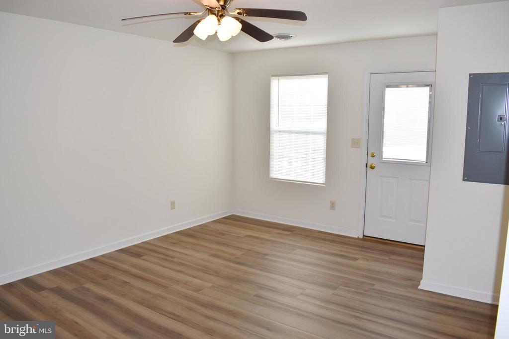 2807 Roosevelt Dr in Chambersburg, PA - Building Photo